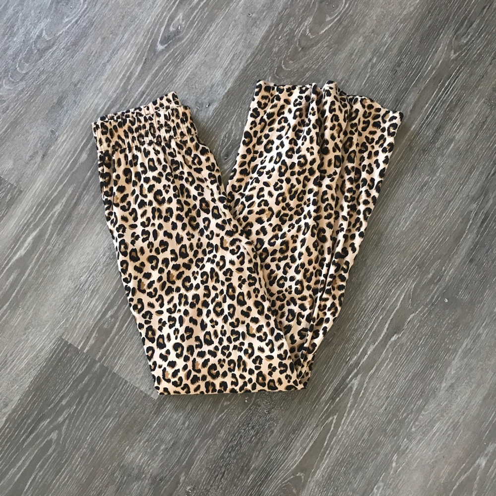 Wide Leg Cheetah Pants ✨